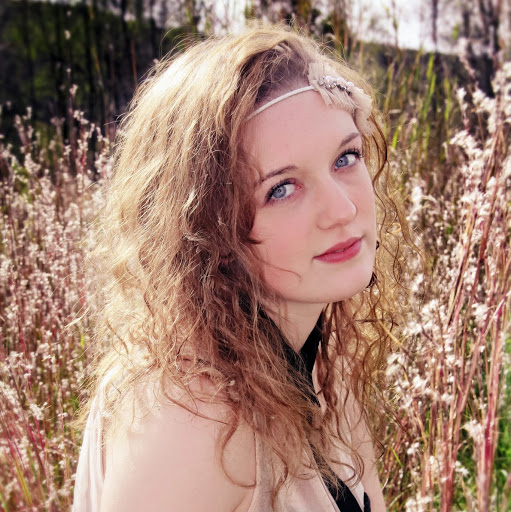 Elizabeth Fink Photo 18