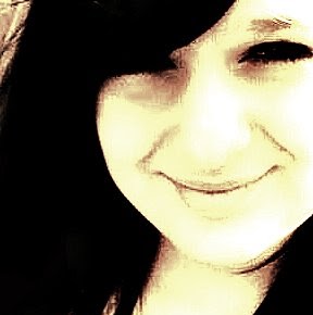 Samantha Ellington Photo 5