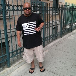 Richard Luke Photo 26