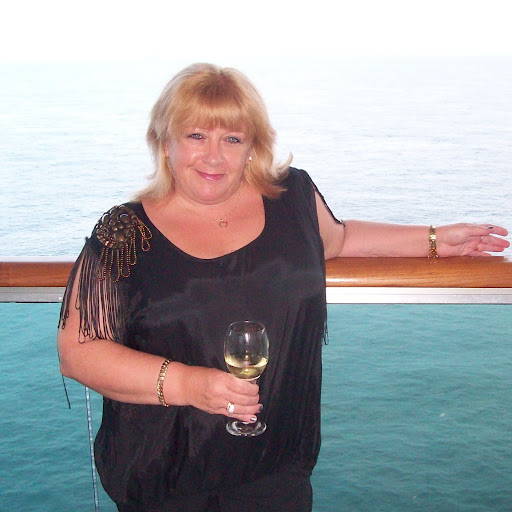 Denise Proctor Photo 9