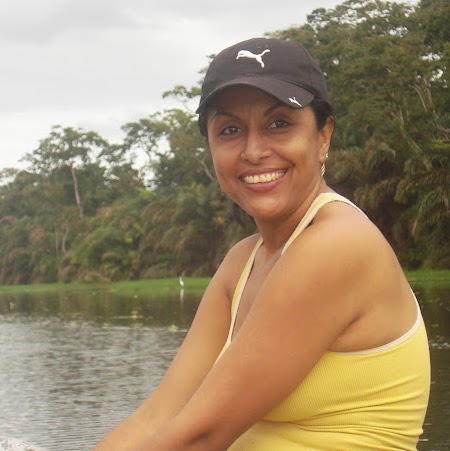Jeannette Morales Photo 9