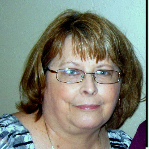 Claudia Fields Photo 14