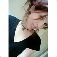 Holly Lee Photo 31
