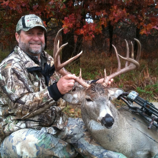 Roger Robison Photo 22
