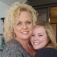 Julie Wilkerson Photo 17