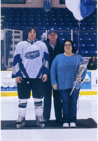 Julie Taylor Photo 24