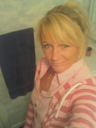 Cathy Scott Photo 15