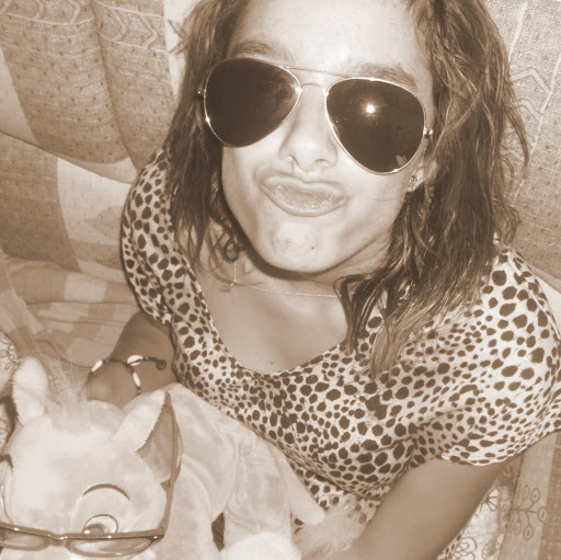 Ana Aguilera Photo 32