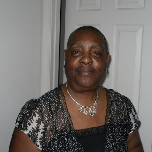 Barbara Kennedy Photo 17