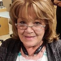 Deborah Edwards Photo 20