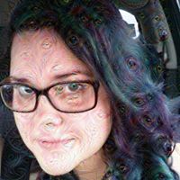 Nicole Perry Photo 3