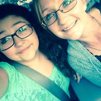 Elizabeth Takacs Photo 9
