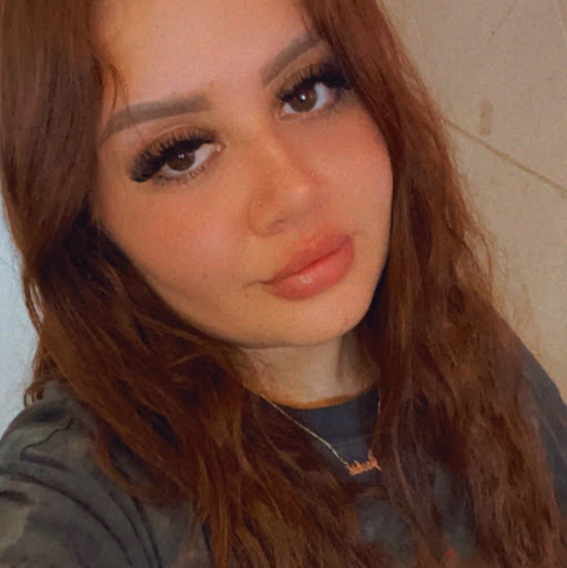 Jackie Guzman Photo 10