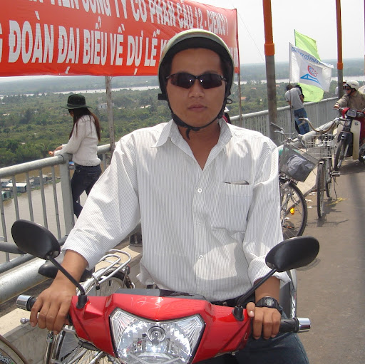 Phuong Truong Photo 13
