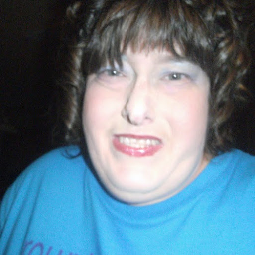 Amanda Weeks Photo 32