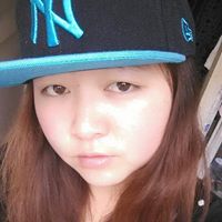 Yan Zhang Photo 26