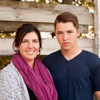 Mandy Connelly Photo 9