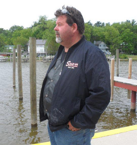 Robert Lowry Photo 38