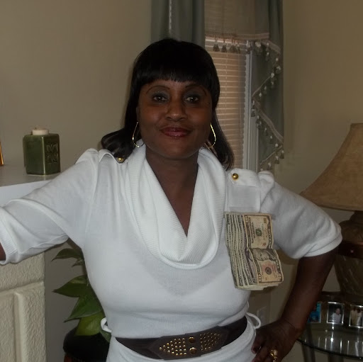 Maxine Jenkins Photo 11