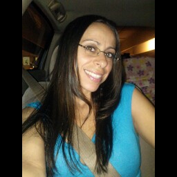 Connie Fuentes Photo 3