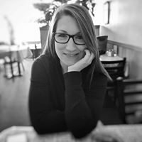 Michelle Bristow Photo 18