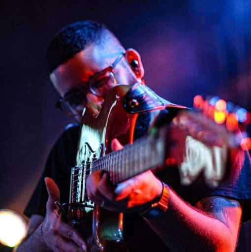 Joshua Gonzalez Photo 19