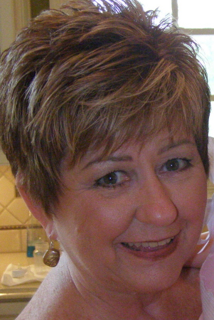 Julia Buchanan Photo 20