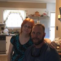 Julia Sanders Photo 22