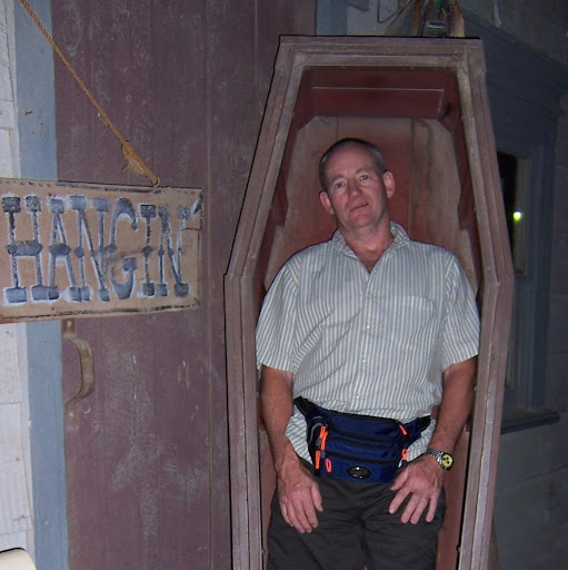 Peter Foreman Photo 14