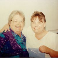 Evelyn Hendrix Photo 8