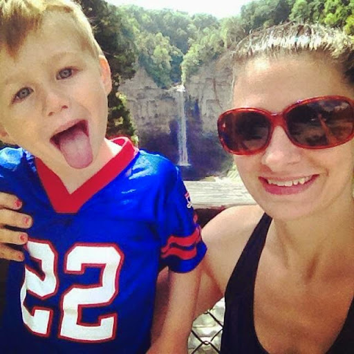 Kathryn Elliott Photo 25