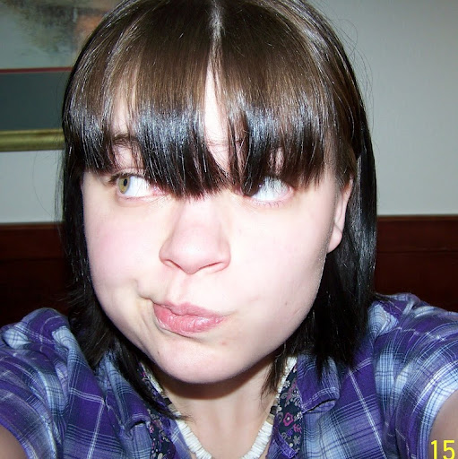 Jennifer Wakefield Photo 33