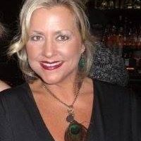 Christi Lewis Photo 29