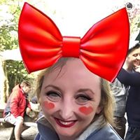 Angela Sheehan Photo 14