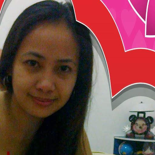 Julie Avila Photo 40