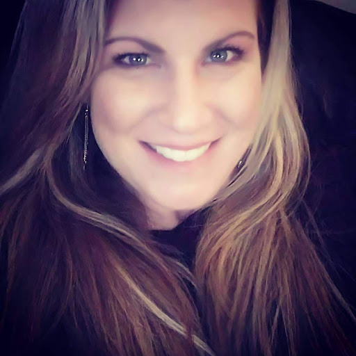 Stephanie Anthony Photo 24