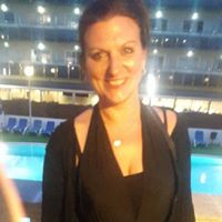 Lisa Newbury Photo 4