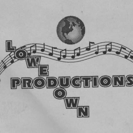 Dennis Lowe Photo 24