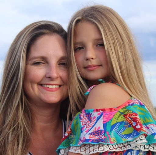 April Elrod Photo 13