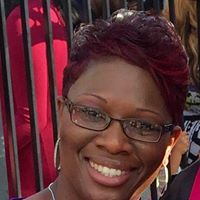 Michelle Barlow Photo 17