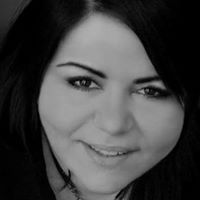 Julia Mcpherson Photo 28