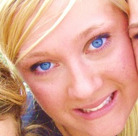 Elizabeth Mcandrew Photo 17