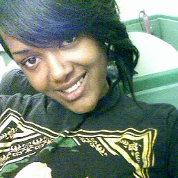 Adrienne Tucker Photo 13