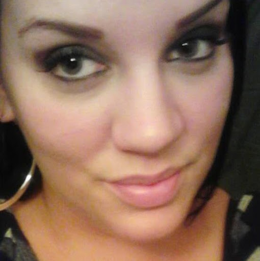 Danielle Johnson Photo 18