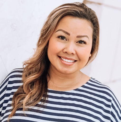 Kate Johnson Photo 8