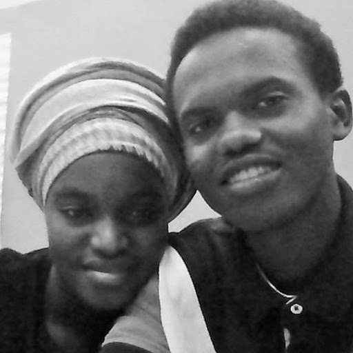Adan Mohamed Photo 7