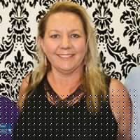 Angela Culver Photo 13