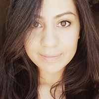 Deborah Rocha Photo 7