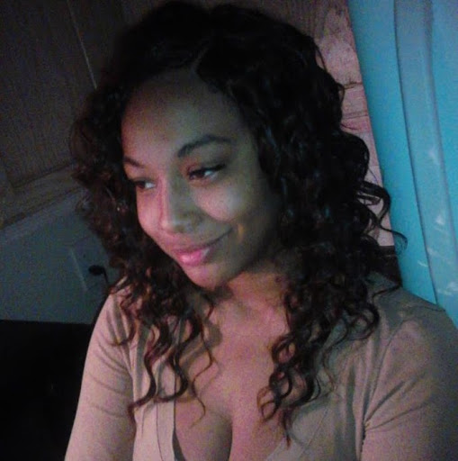 Crystal Mayes Photo 11