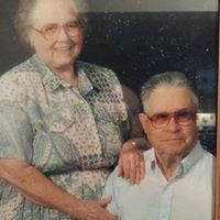 Christopher Redden Photo 16